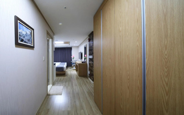 The Hotel Yeong Jong