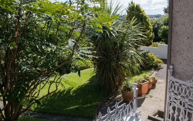 23 Hillsborough Road B&B