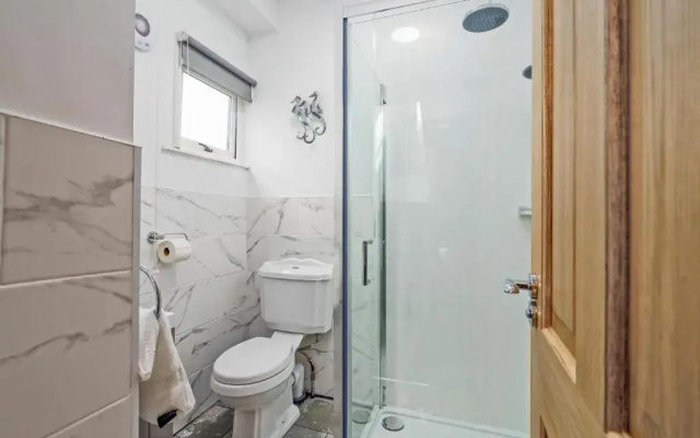 Clovelly House Luxury 5 bedroom, 5 bathroom home