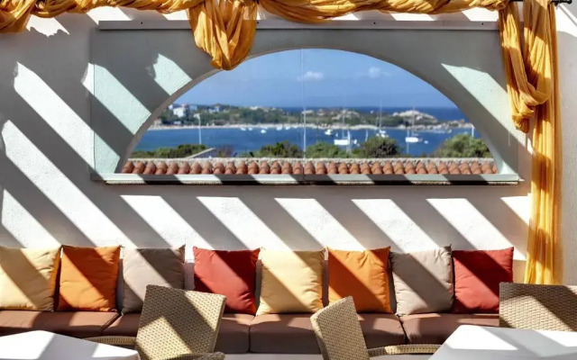 COLONNA GRAND HOTEL CAPO TESTA, a Colonna Luxury Beach Hotel, Santa Teresa Sardegna