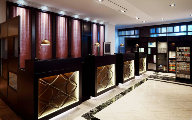 Hamburg Marriott Hotel - Image 2
