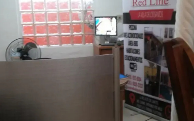 Hostal Red Line