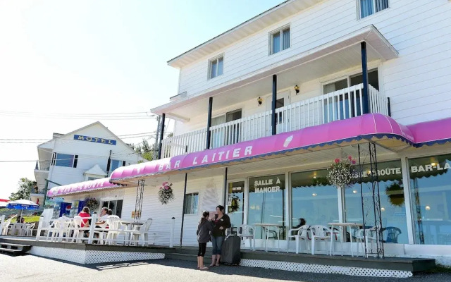 Motels Chalets Flots-Bleus