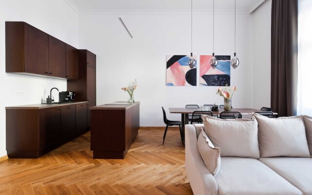 Cracovian Home - LoftAffair