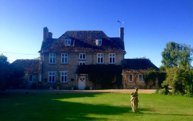 Buscot Manor