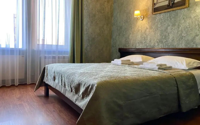 Hotel Royal (Отель Роял)