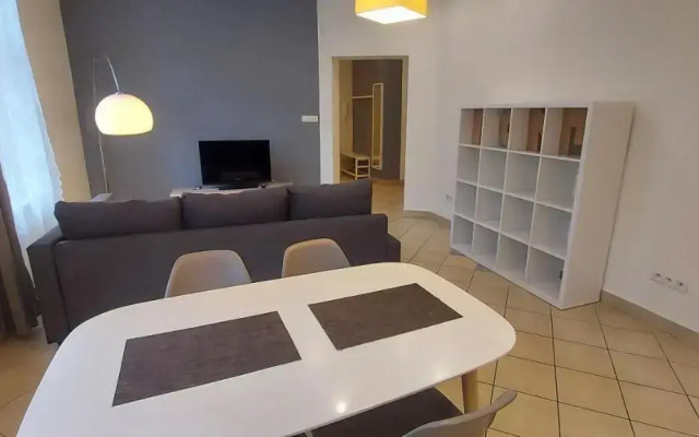 Apartament Zwycięstwa 45