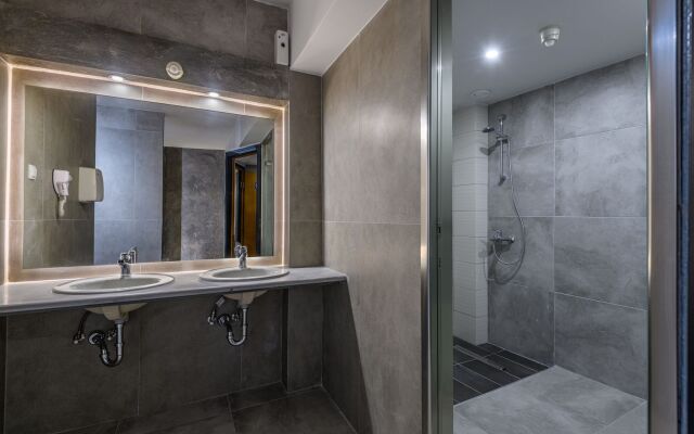 ILIOS APARTHOTEL(Tigaki)