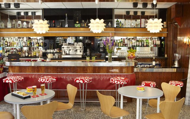 Hotel Bell Repos