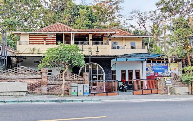 OYO 92851 Homestay Borobudur Specpacker Syariah