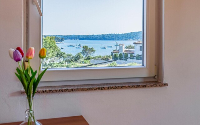 Amazing Apartment in Medulin With Wifi and 2 Bedrooms