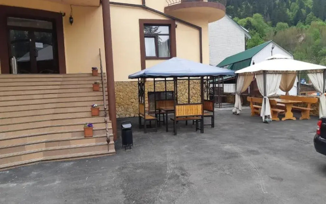 All-season Resort hotel Rodnik