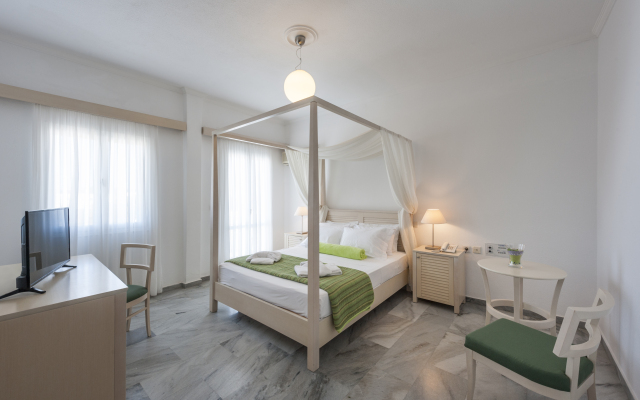Narges Hotel