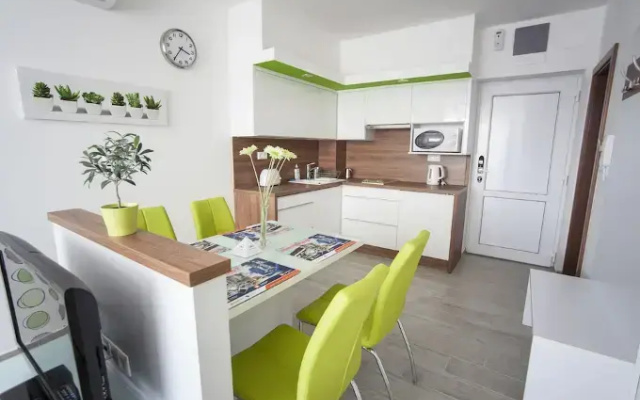 Zafír Apartman