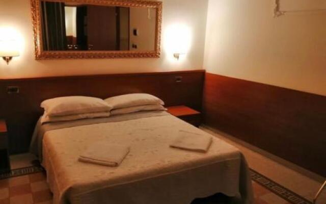 Cavour Suites