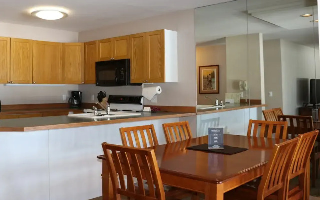 Meadow Lake Resort & Condos
