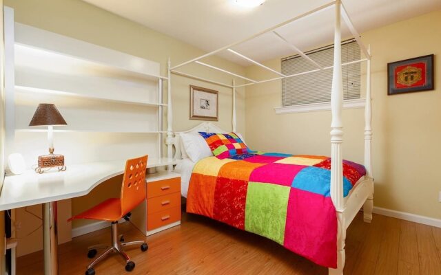 Cozy 3bdr in North Vancouver