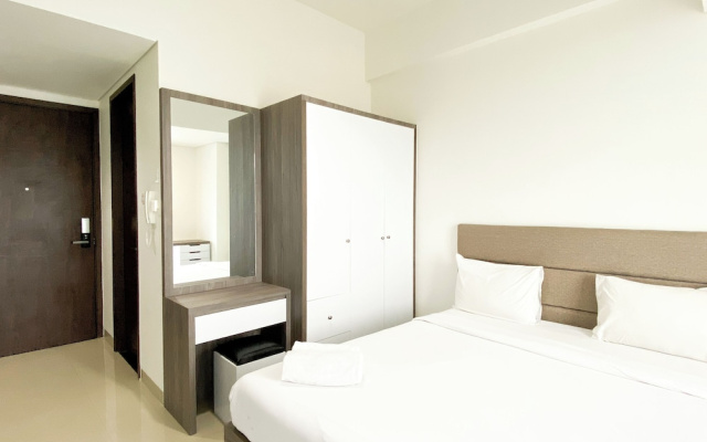 Modern Look Studio At Lrt City Bekasi Apartment – Guest Rooms – Bekasi