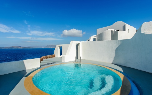 Ambassador Aegean Luxury Hotel and Suites