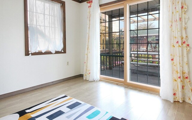 Gangneung Gyeongpo Hasla Pension