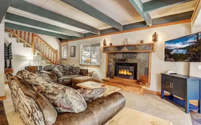 Bear Pause 4BR Large Deck & Balcony