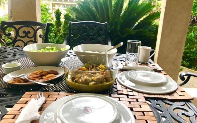 Cosy 4bdr beach house in Ochio Rios