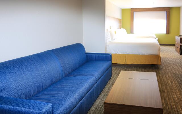 Holiday Inn Express Hotel & Suites Hesperia, an IHG Hotel