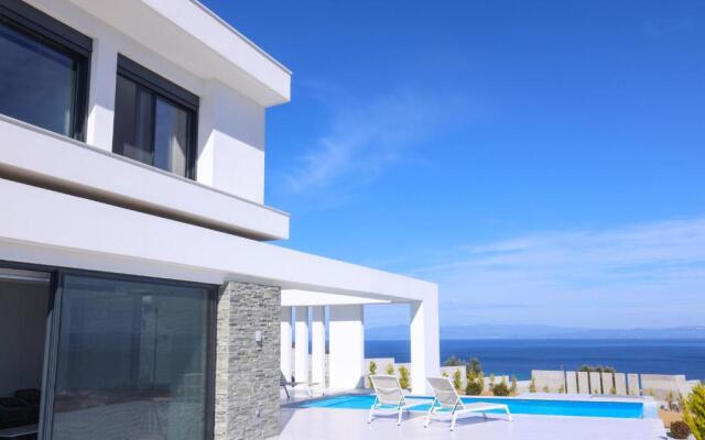 Villas Les Blancs 2 - Private Pool, 5 Bdrms, Panoramic View