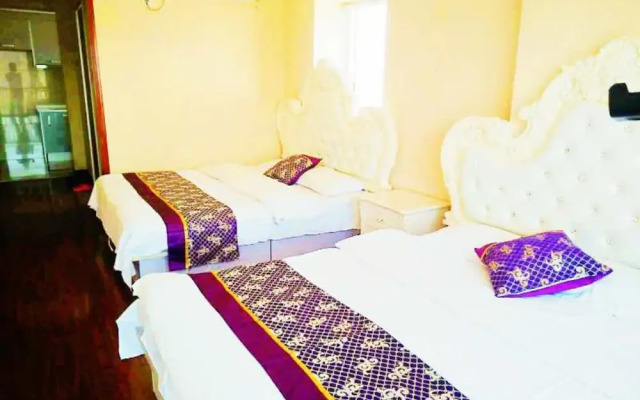 Xinghai Exhibition Center Apartment