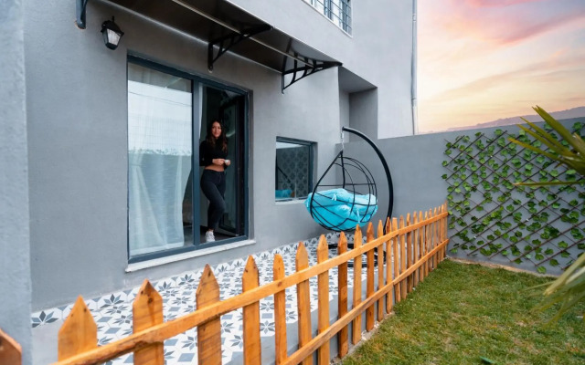 Melanj Airport Hotel