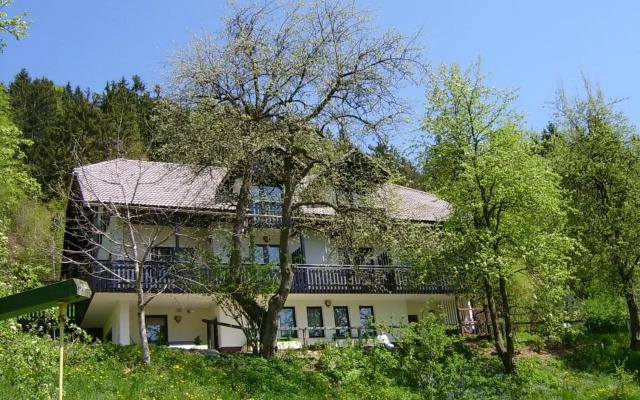 Apartments Zakrasnik