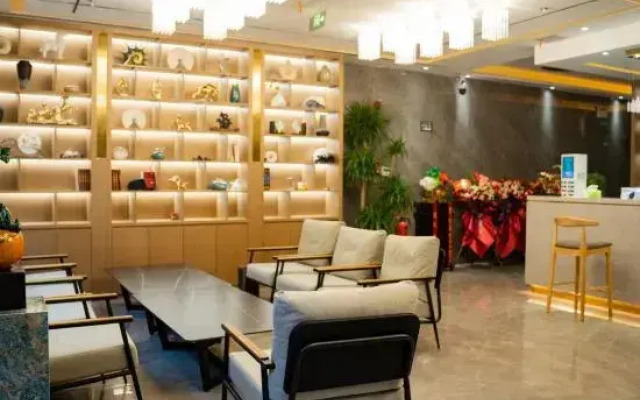 Jinyuan Hotel (Lu'an Gaocheng Wangfu Branch)
