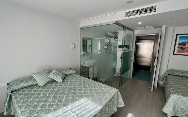 Hotel Clopy Rocamar