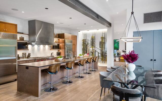 Beverly Glen Hillside Haven