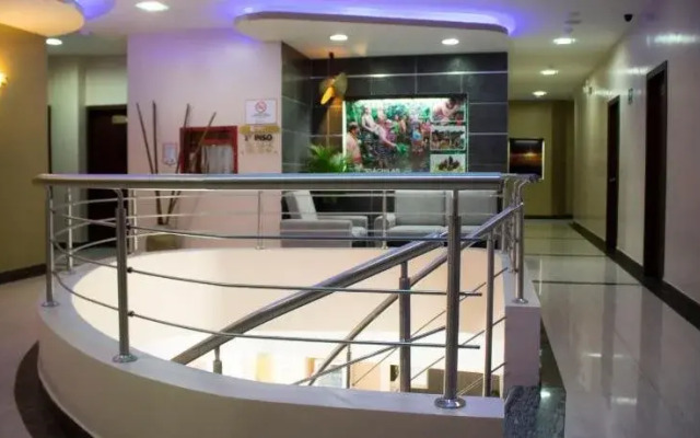 Hotel Golden Vista