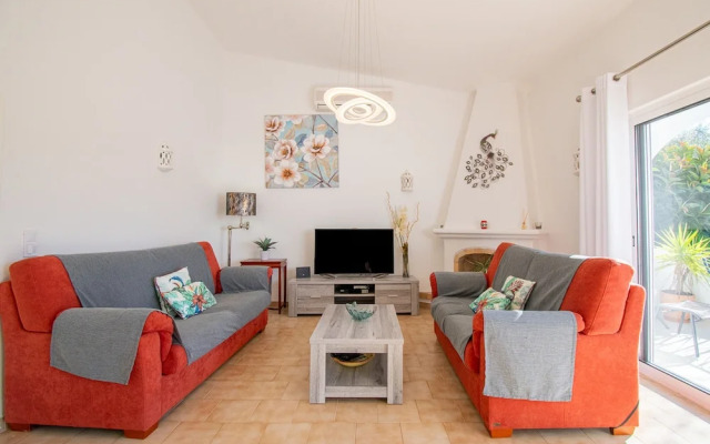 99 ADM Casa Mendes Fabulous Townhouse With Share