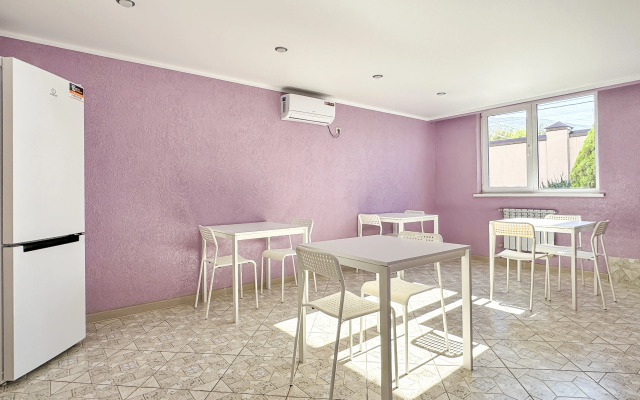 Ника (Кабардинка)