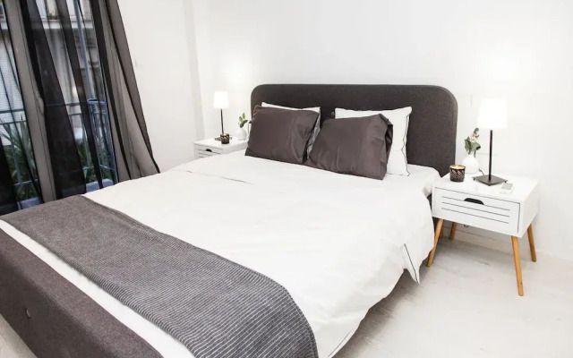 Modern Glamorous Apt in Athens DT