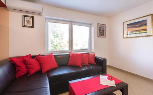 Apartment Josip Malin