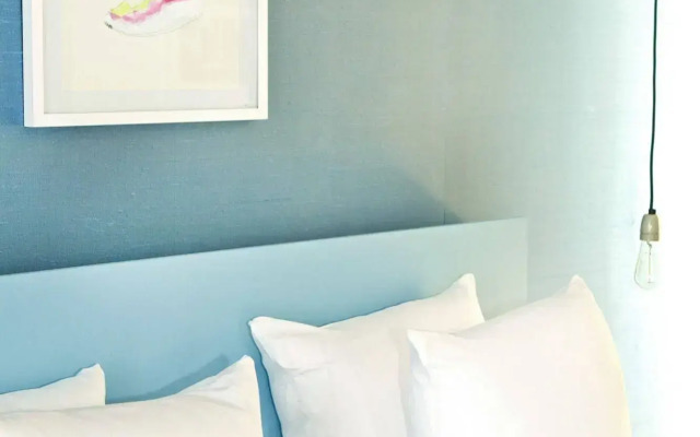 Vesper Hotel