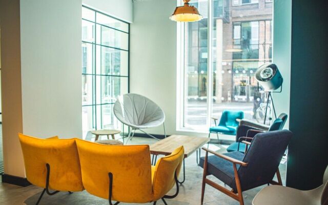 Destiny Student - The Point