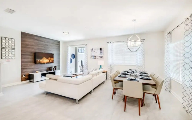 Storey Lake 4991w