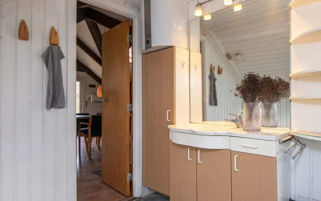 6 Person Holiday Home in Ebeltoft
