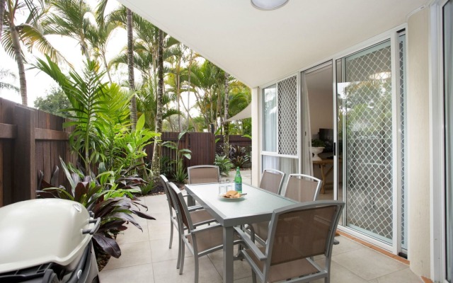 Noosa Tropicana