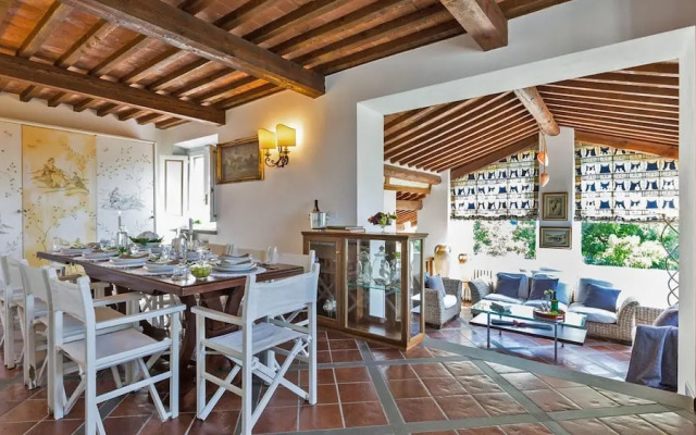 Villa Sissi 10 2 in Massa e Cozzile