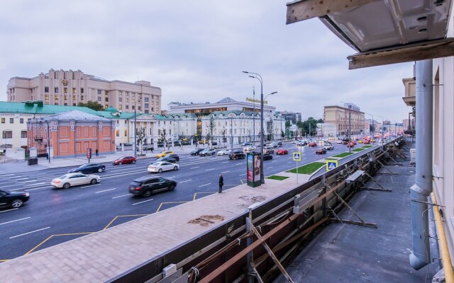 GM Apartment Smolenskaya-Sennaya 27