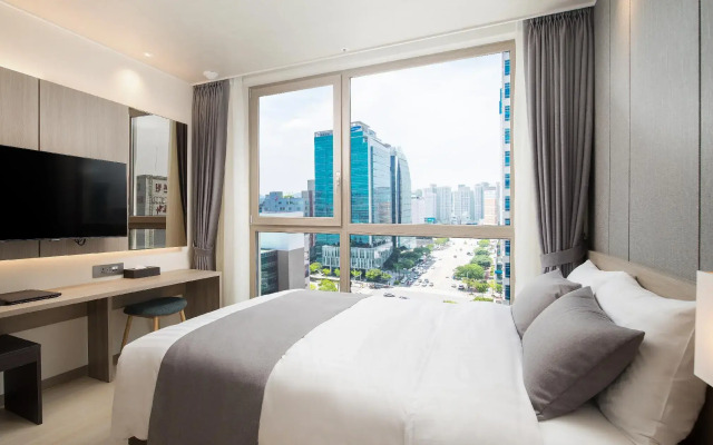 UTOP Boutique Hotel & Residence