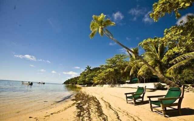 Mai Dive Astrolabe Reef Resort