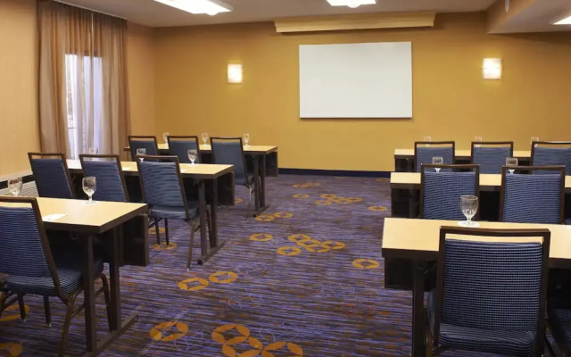 Courtyard Dayton South/Mall