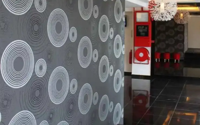 Time 2 Hotel Kuchai Lama